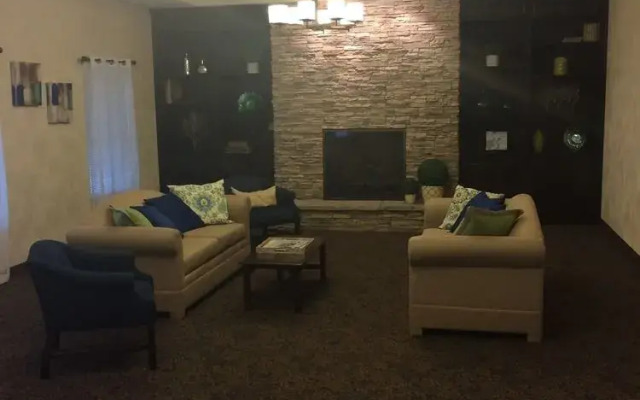 O'Fallon Suites Hotel