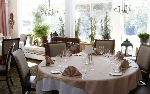 The Inn at Sawmill Farm