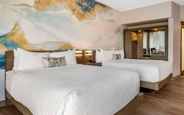 Cambria Hotel Orlando Airport
