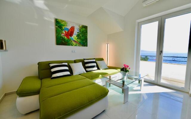 Apartments Petrovac