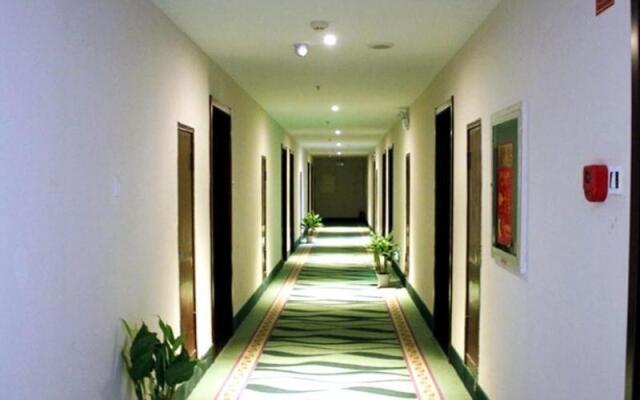 GreenTree Inn Nanchang Xihu District Railway Station Zhanqian Road Express Hotel