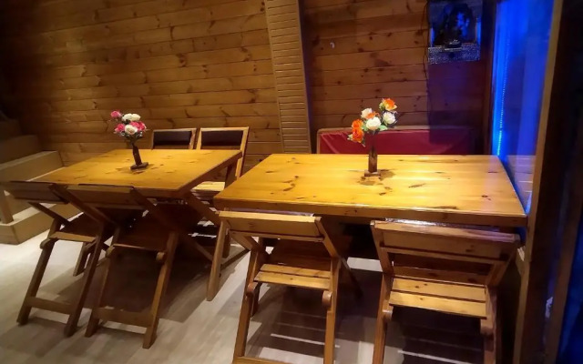 A Hillock Resort