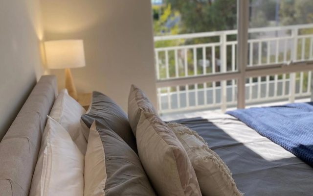 Modern Luxury 1 Bedroom Apartment - Walk to the shops! – Guest Rooms – Perth