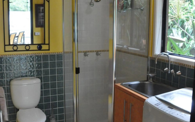 Stunning Magnetic Island Home,Private, Large Pool,Adults Only