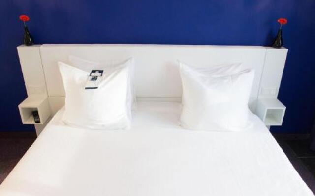 Westcord Art Hotel Amsterdam 3*** & Westcord Art Hotel Amsterdam 4****