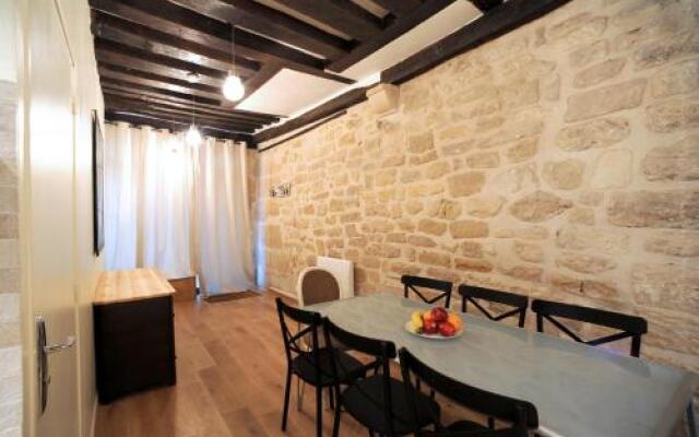 Apart of Paris - Souplex Loft Apartment - Le Marais