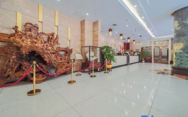 Riverside Golden Hotel