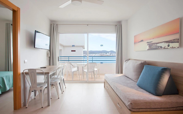 Playa Bella Beach Apartments