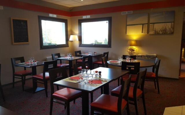 ibis Dieppe Val Druel