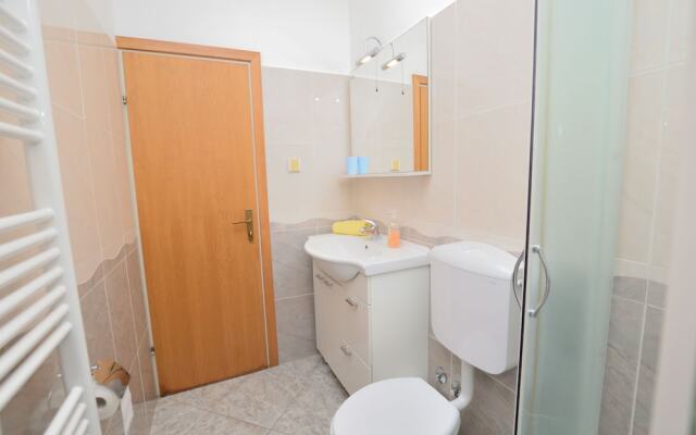 Apartment Rozana