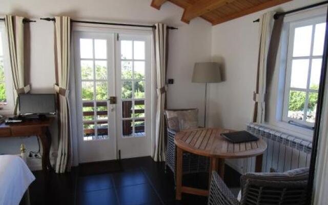 Vila Holanda Bed & Breakfast