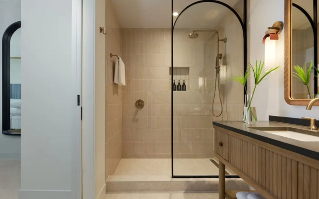 Hotel Indigo Grand Cayman by IHG