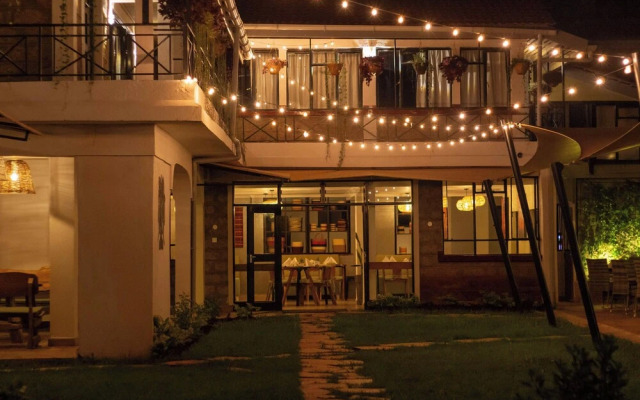 Trisan Hotel