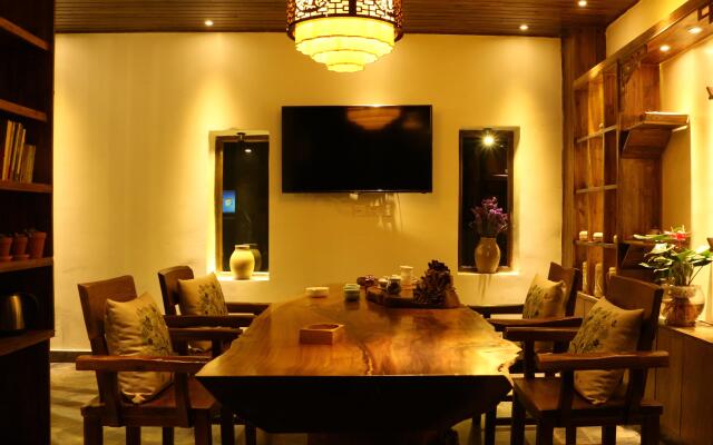 Lijiang Riverside Boutique Inn