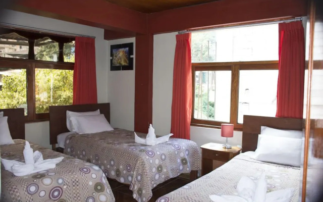 Hostal Sun Palace Inn