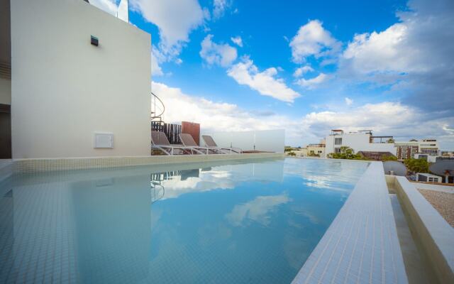 The Loft - Just 4 blocks from the beach