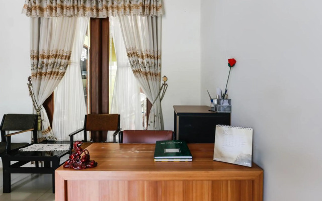 OYO 3759 Delima Guest House Syariah