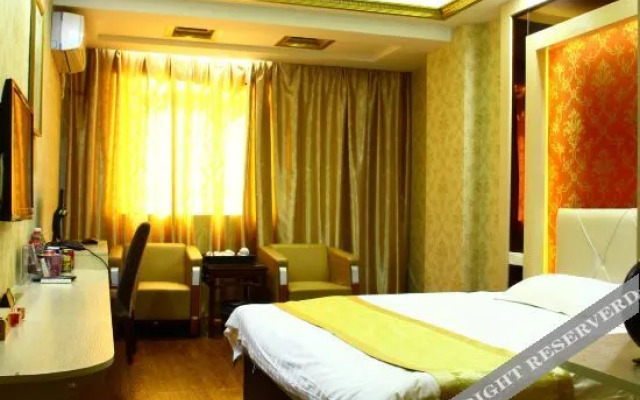 Wanlong Business Hotel