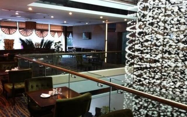 Youfeng Lakeview Hotel