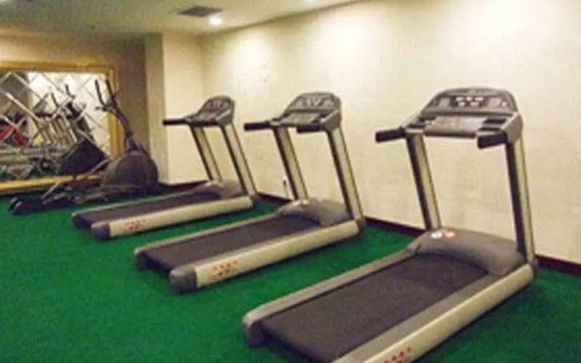 Ramada Plaza Yantai Hotel