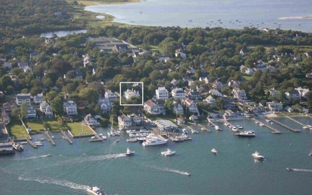 Captain Morse House - Luxury, Waterfront, Town, & Beaches - 5 stars