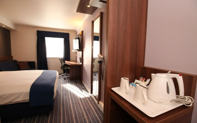 Holiday Inn Express Leeds East by IHG