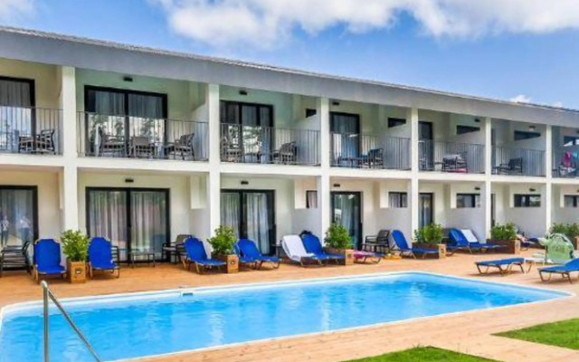 Aqua Bay