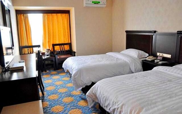 Guilin Jinsangzi International Hotel (Liangjiang Sihu Elephant Trunk Hill)