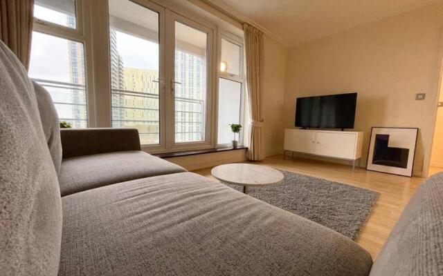 LUXURY APARTMENT, SAUNA, GYM, 24hrs Concierge