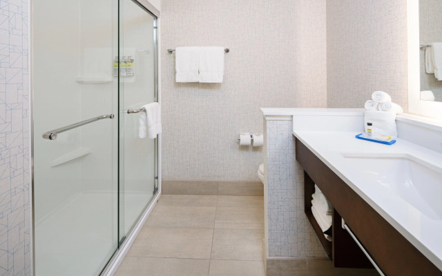 Holiday Inn Express & Suites Murrieta by IHG