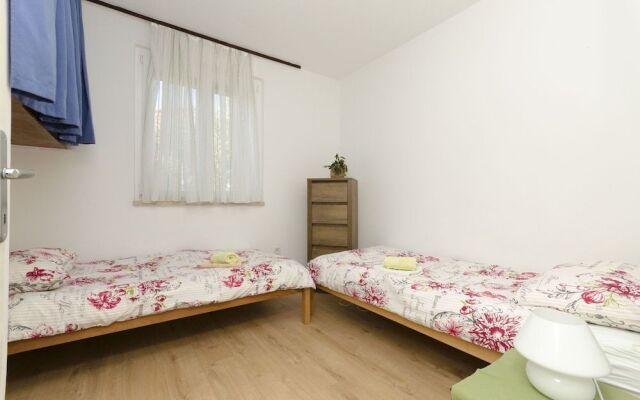 House Bojan