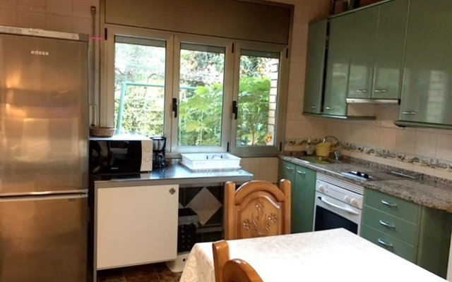Apartment With 3 Bedrooms in Argentona, With Wonderful Mountain View,