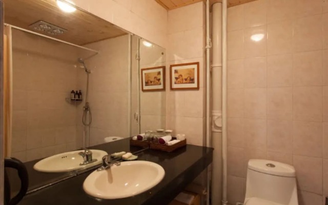 Banshan Greatwall Mountain View Resort