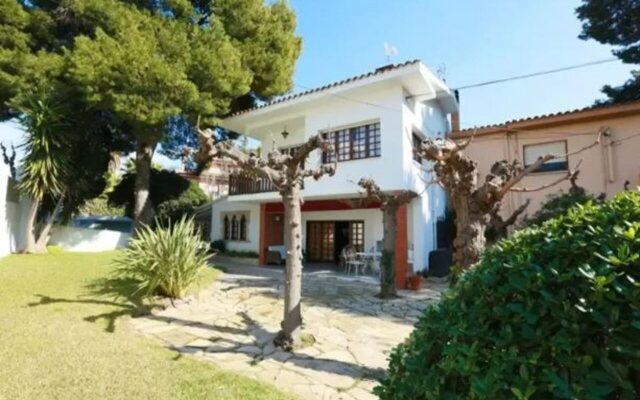 Villa Acogedora Para 11 Personas en Salou