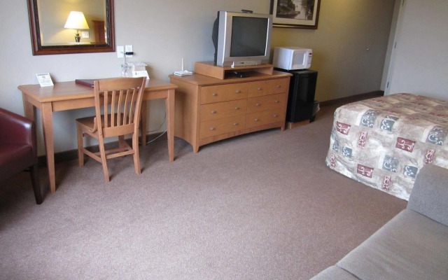 Auberge Bouctouche Inn & Suites