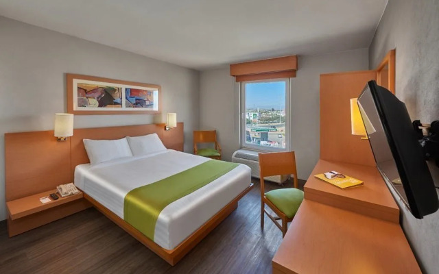 City Express by Marriott Celaya Parque