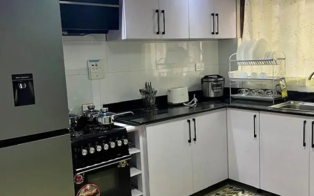 J & S Suites Kampala