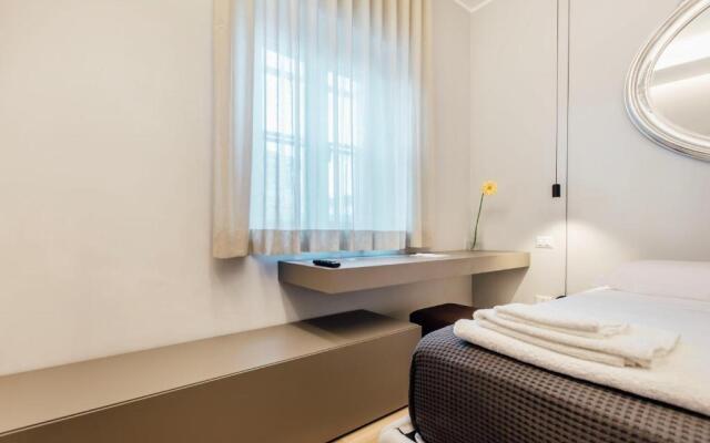 Suite 106