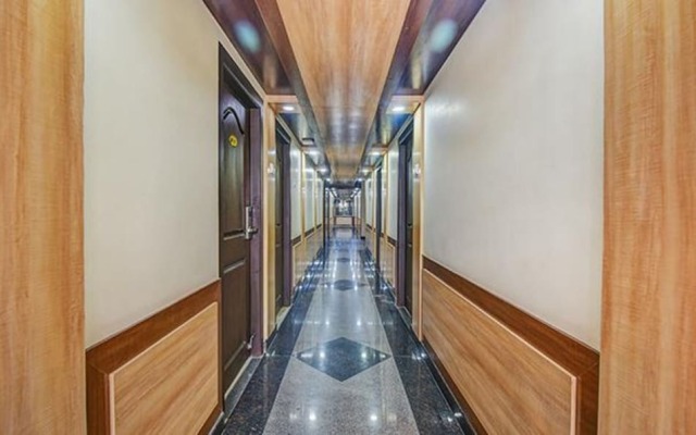 FabHotel Chennai Palace