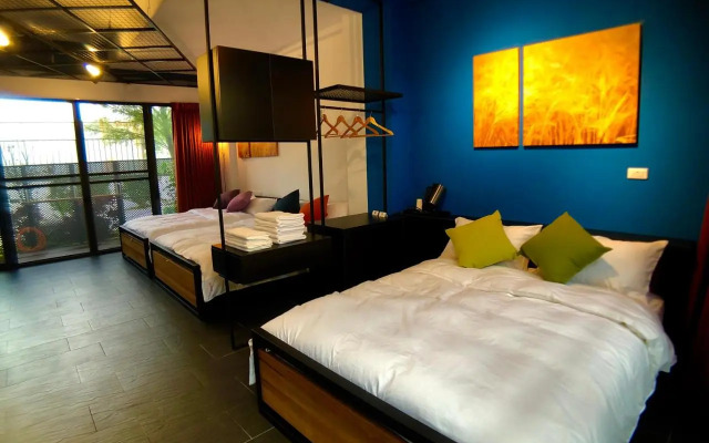 Carefree Homestay