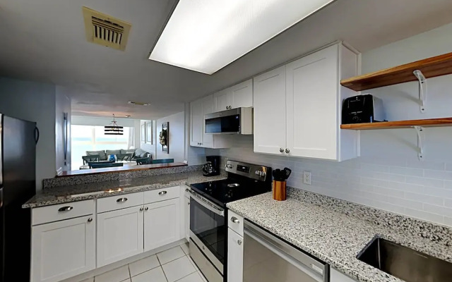 Edgewater West by Luxury Gulf Rentals