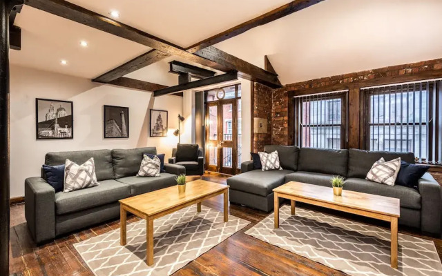 Prestige STAY Aparthotel - 27 Stanley Street Party Apartments