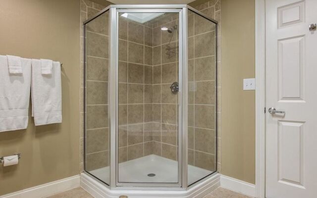 The Moorings Unit 516