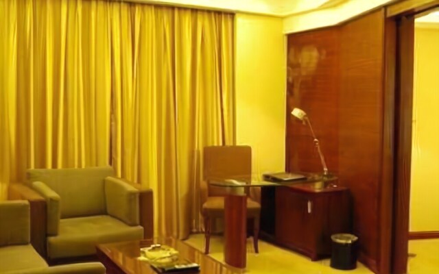 Foshan Xinruncheng Hotel