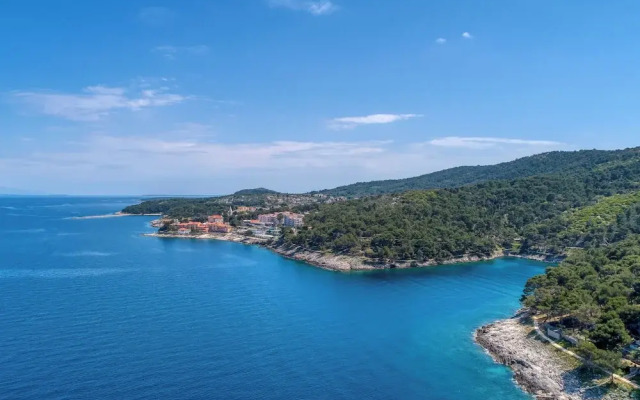 RR Losinj Harbour View Apartment