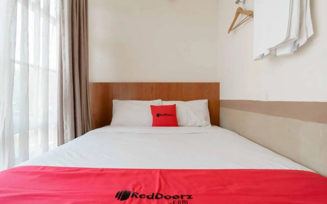 Reddoorz Near Plaza Botania 1 Batam