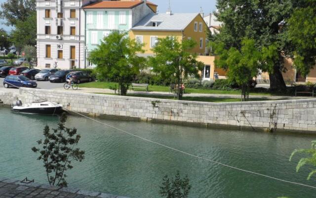 Apartment Biro 41 pax