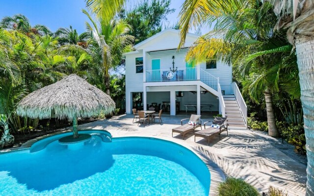 Blue Bay by AMI Locals