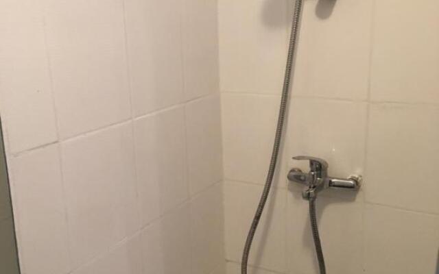 Toma studio apartment