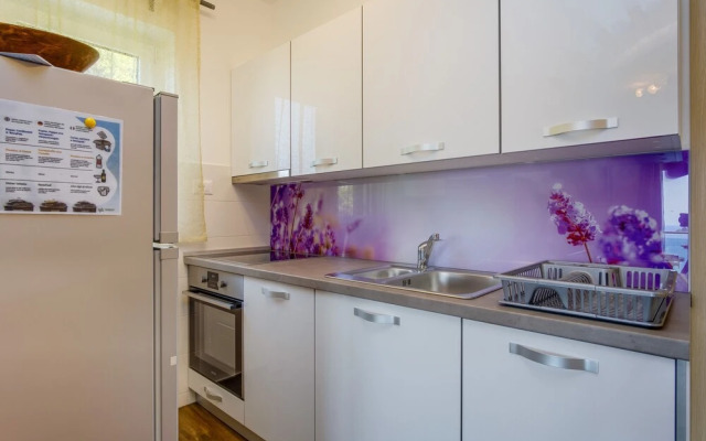 An Apartment Lavanda